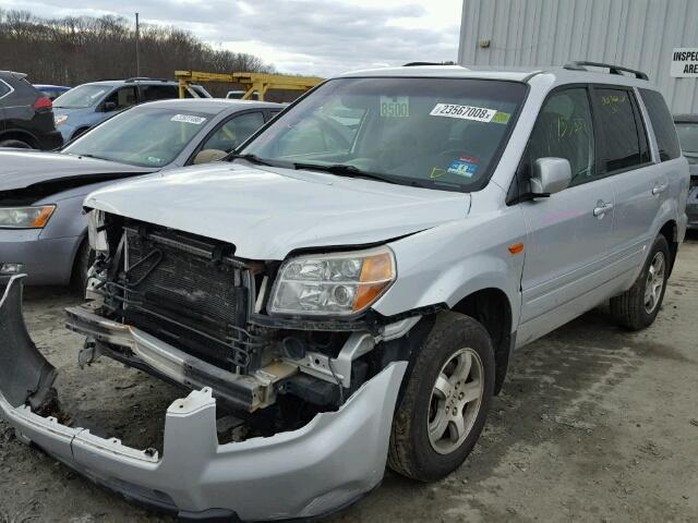 5FNYF18488B047014 - 2008 HONDA PILOT EX SILVER photo 2