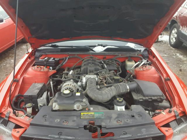 1ZVFT80N865199450 - 2006 FORD MUSTANG RED photo 7