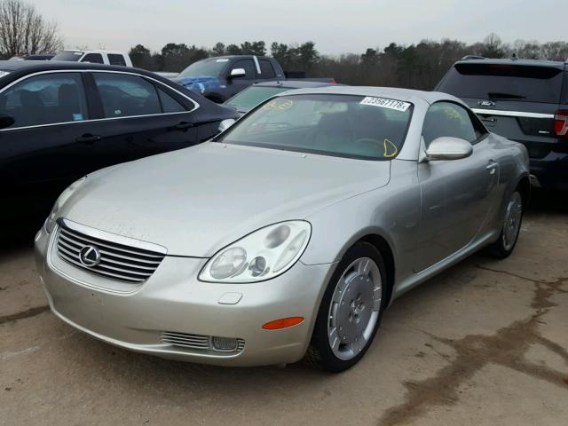 JTHFN48Y120013385 - 2002 LEXUS SC 430 SILVER photo 2