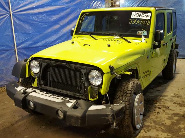 1C4BJWDG2GL317156 - 2016 JEEP WRANGLER U GREEN photo 2
