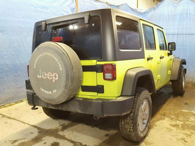 1C4BJWDG2GL317156 - 2016 JEEP WRANGLER U GREEN photo 4