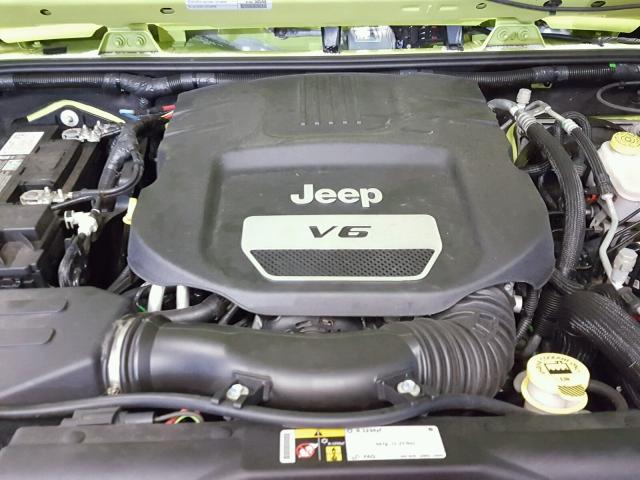 1C4BJWDG2GL317156 - 2016 JEEP WRANGLER U GREEN photo 7