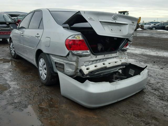 4T1BE32K85U041269 - 2005 TOYOTA CAMRY LE SILVER photo 3