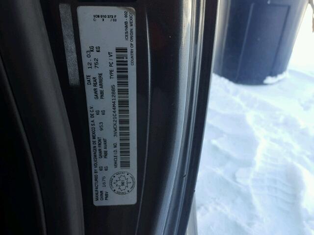 3VWCK21C44M412885 - 2004 VOLKSWAGEN NEW BEETLE 灰色 照片 10