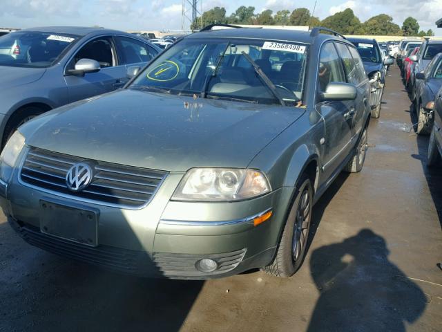 WVWVD63B43E165826 - 2003 VOLKSWAGEN PASSAT GLS GREEN photo 2