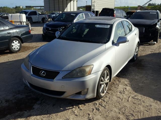 JTHBK262075042011 - 2007 LEXUS IS 250 SILVER photo 2