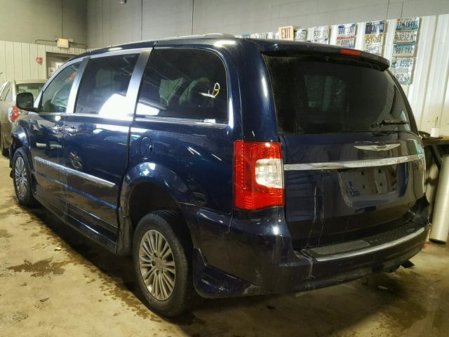 2C4RC1CG3DR643046 - 2013 CHRYSLER TOWN & COU BLUE photo 3