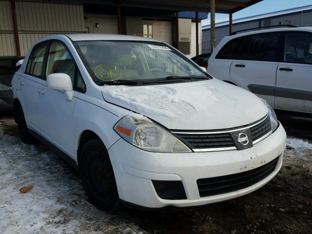 3N1BC11E69L449976 - 2009 NISSAN VERSA S WHITE photo 1