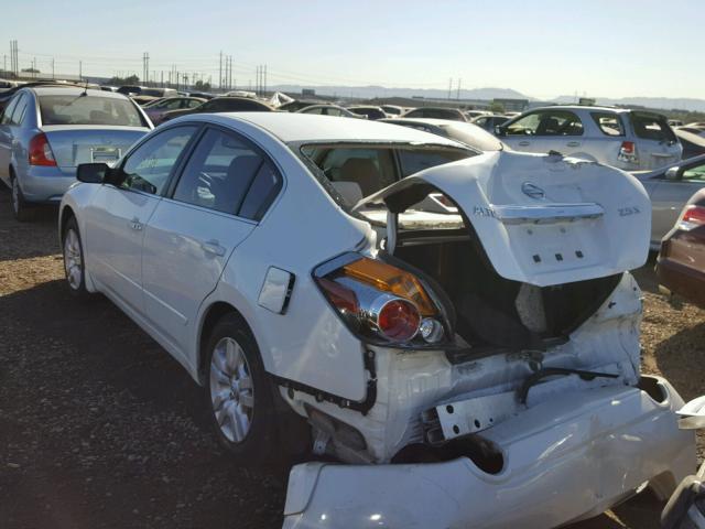 1N4AL2AP8CN414241 - 2012 NISSAN ALTIMA BAS WHITE photo 3