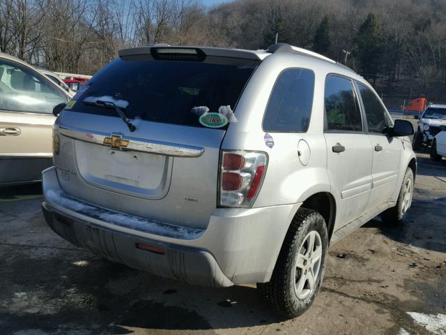 2CNDL23F566176848 - 2006 CHEVROLET EQUINOX LS SILVER photo 4