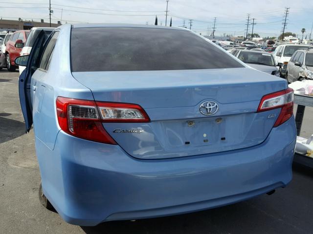 4T4BF1FK1CR256670 - 2012 TOYOTA CAMRY BASE BLUE photo 3