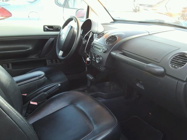 3VWRF31Y86M305986 - 2006 VOLKSWAGEN NEW BEETLE 青色 照片 5