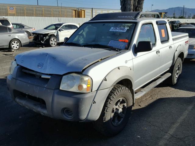 1N6ED27Y42C366012 - 2002 NISSAN FRONTIER C SILVER photo 2