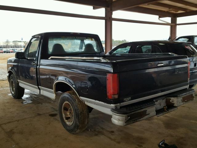 1FTEF15YXTLB17337 - 1996 FORD F150 BLACK photo 3