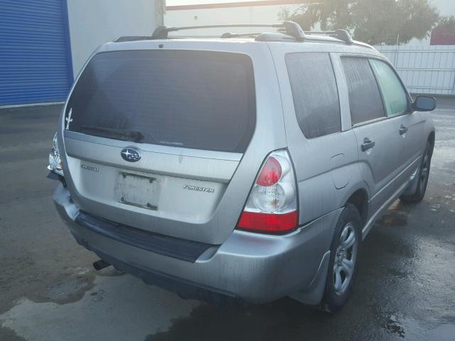 JF1SG63646H739542 - 2006 SUBARU FORESTER 2 SILVER photo 4