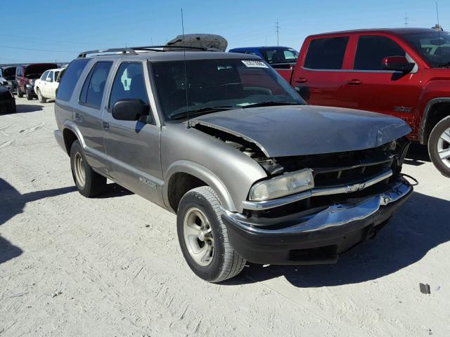 1GNCS13WXYK166790 - 2000 CHEVROLET BLAZER BROWN photo 1