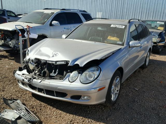 WDBUH65J74A407827 - 2004 MERCEDES-BENZ E 320 SILVER photo 2