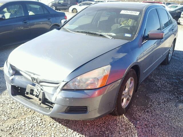 1HGCM567X7A139190 - 2007 HONDA ACCORD EX BLUE photo 2