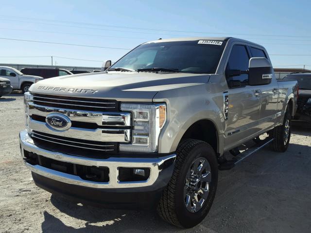 1FT7W2BT8HEC76957 - 2017 FORD F250 SUPER GOLD photo 2