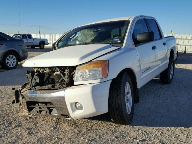 1N6BA0ED0AN314525 - 2010 NISSAN TITAN XE WHITE photo 2