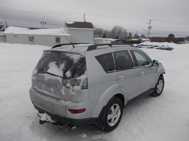 JA4MT31X29Z602066 - 2009 MITSUBISHI OUTLANDER SILVER photo 4