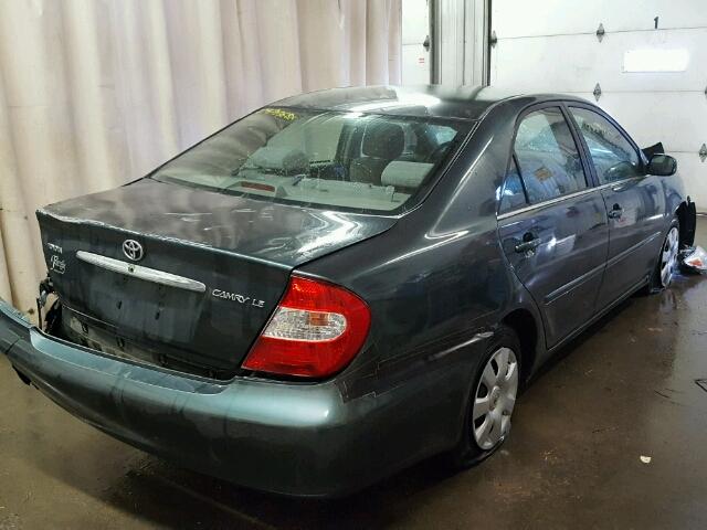 4T1BE32K82U558504 - 2002 TOYOTA CAMRY LE GREEN photo 4