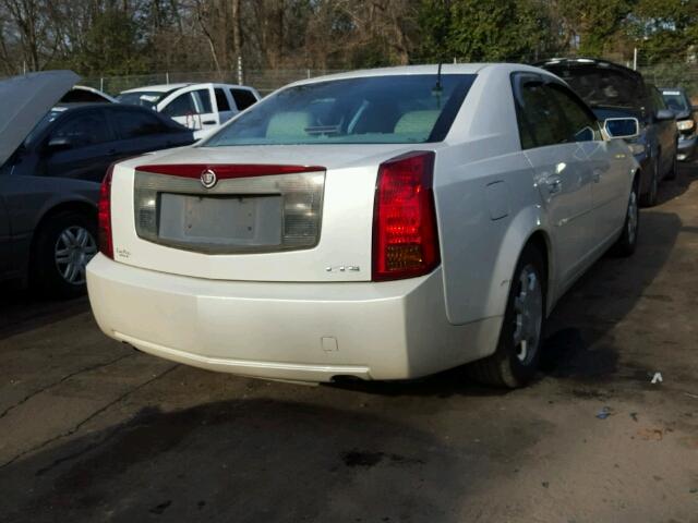 1G6DM577740142604 - 2004 CADILLAC CTS WHITE photo 4