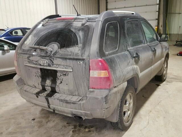 KNDJF722287541550 - 2008 KIA SPORTAGE L BLACK photo 4