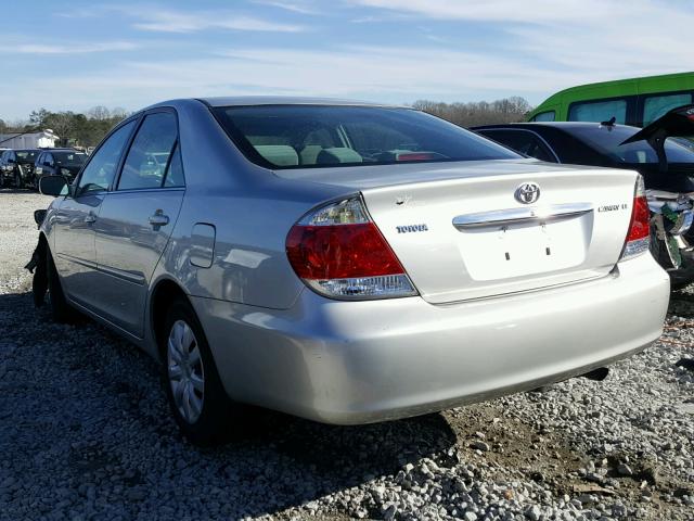 4T1BE32KX6U649912 - 2006 TOYOTA CAMRY LE SILVER photo 3