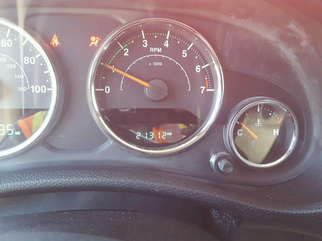 1C4HJWEG2GL297094 - 2016 JEEP WRANGLER U RED photo 8