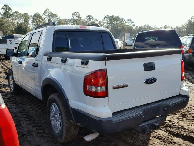 1FMEU3BE7AUA38657 - 2010 FORD EXPLORER S WHITE photo 3