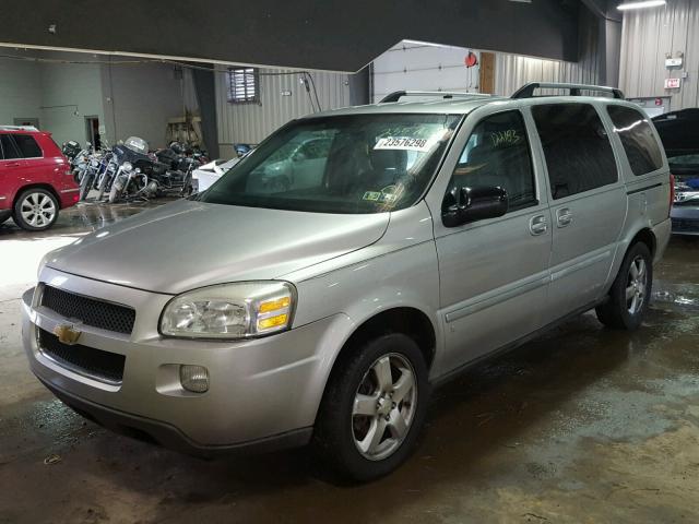 1GNDV33148D136068 - 2008 CHEVROLET UPLANDER L SILVER photo 2