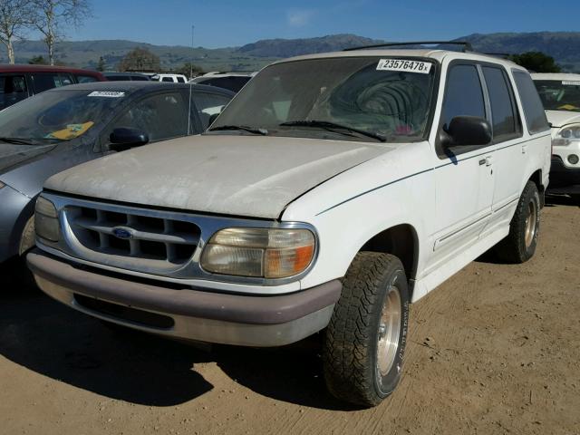 1FMDU34X6SZB86216 - 1995 FORD EXPLORER WHITE photo 2