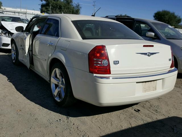 2C3KA53G28H334571 - 2008 CHRYSLER 300 TOURIN WHITE photo 3