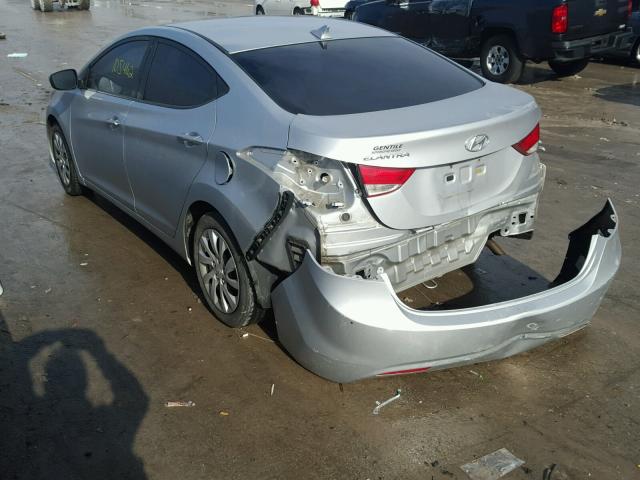 5NPDH4AE6BH030282 - 2011 HYUNDAI ELANTRA GL SILVER photo 3