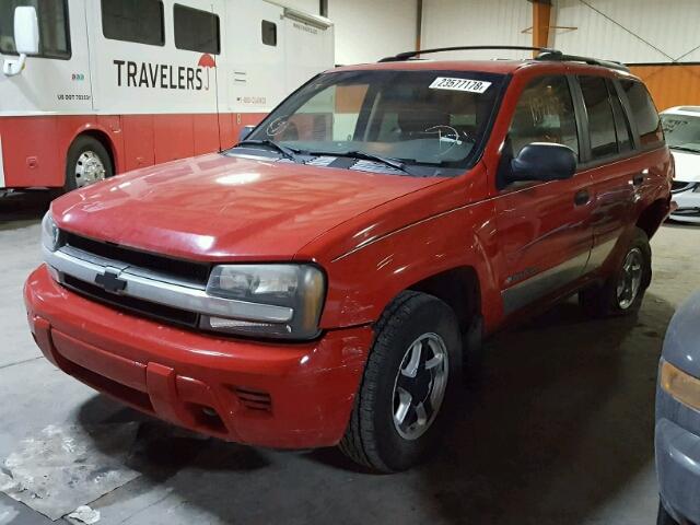 1GNDT13SX22239811 - 2002 CHEVROLET TRAILBLAZE RED photo 2