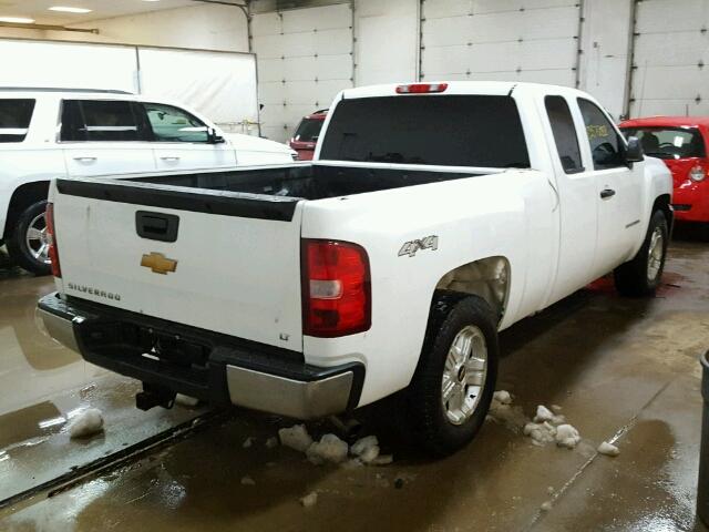 1GCRKPE73DZ165851 - 2013 CHEVROLET SILVERADO WHITE photo 4