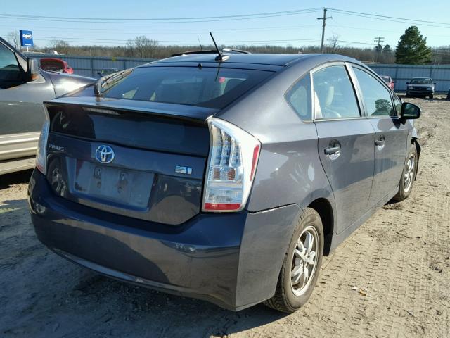 JTDKN3DU4B5372651 - 2011 TOYOTA PRIUS GRAY photo 4