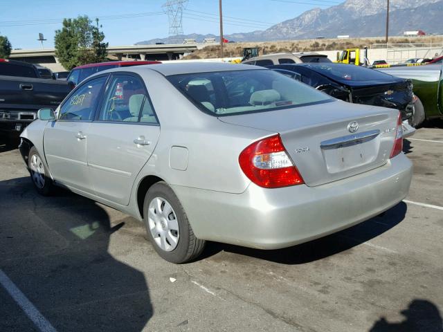 4T1BE32K83U747946 - 2003 TOYOTA CAMRY LE GRAY photo 3