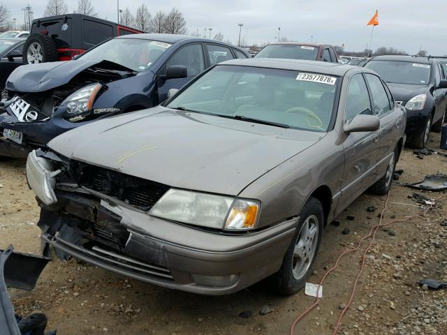 4T1BF18B1WU249102 - 1998 TOYOTA AVALON XL TAN photo 2