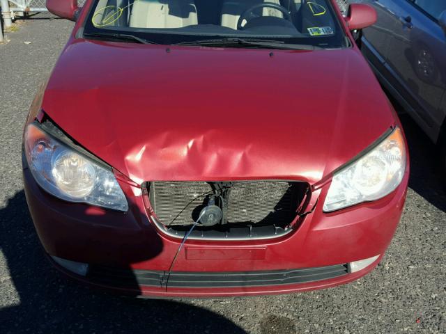 KMHDU46DX8U446910 - 2008 HYUNDAI ELANTRA GL RED photo 7