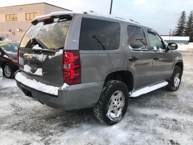 1GNFK13097J112748 - 2007 CHEVROLET TAHOE K150 GRAY photo 4