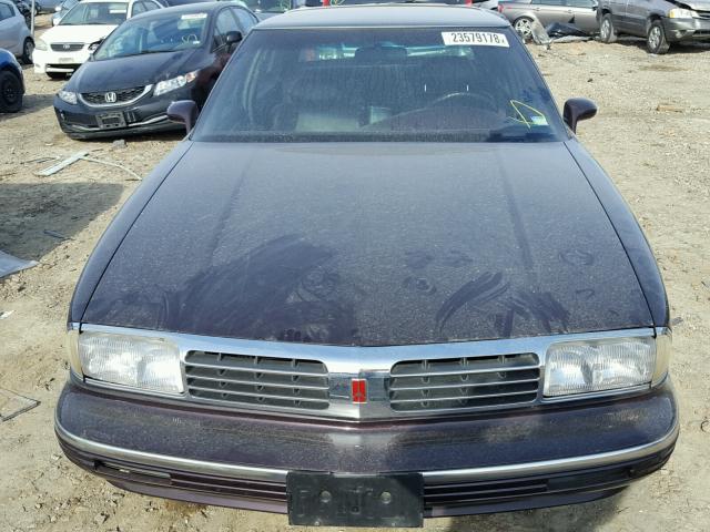 1G3CX52K6S4317863 - 1995 OLDSMOBILE 98 REGENCY MAROON photo 9