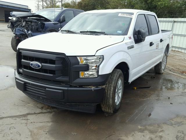 1FTEW1CF8HKD05692 - 2017 FORD F150 SUPER WHITE photo 2