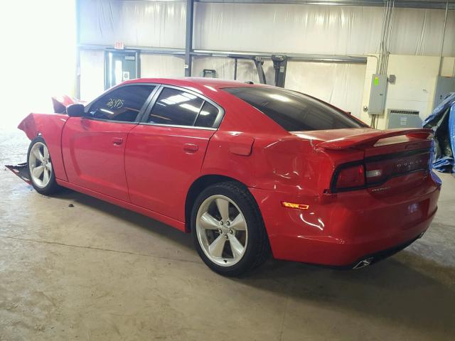 2C3CDXHG3DH730566 - 2013 DODGE CHARGER SX RED photo 3