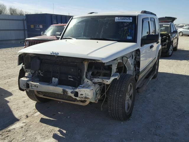 1J8HH48K36C352966 - 2006 JEEP COMMANDER WHITE photo 2