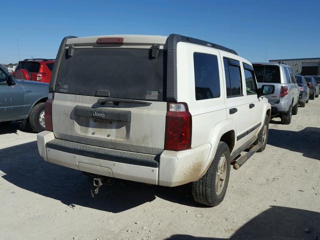 1J8HH48K36C352966 - 2006 JEEP COMMANDER WHITE photo 4