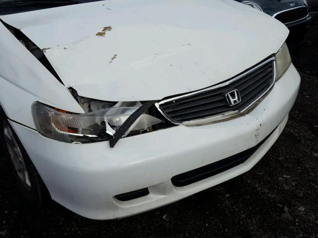 2HKRL186X1H520532 - 2001 HONDA ODYSSEY EX WHITE photo 9