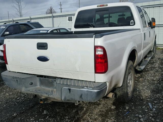 1FTSW20539EA98987 - 2009 FORD F250 SUPER WHITE photo 4