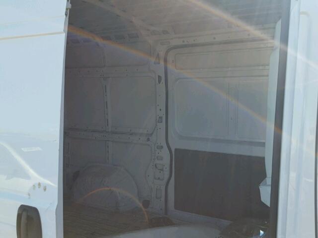 3C6TRVCGXEE119611 - 2014 RAM PROMASTER WHITE photo 6